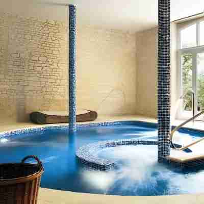 Hostellerie Les Hauts De Sainte Maure Fitness & Recreational Facilities