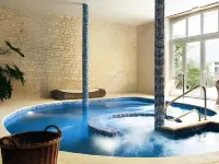 Hostellerie les Hauts de Sainte Maure Hotels in Sepmes