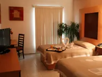 Hotel Real Zapopan Hotels near Palcco