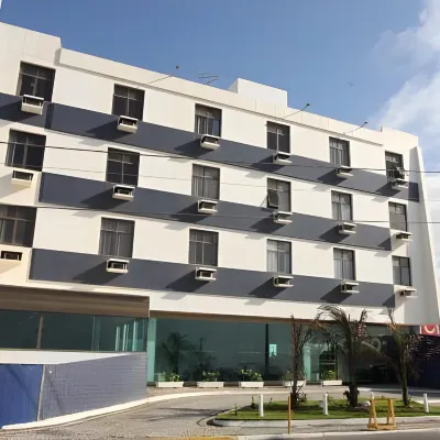 Nacional Inn旗下薩爾瓦多丹快捷飯店 布魯寇斯公園（Blue Cost Park）附近的飯店
