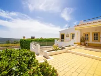 Da Bela Vista Hotels in Paderne