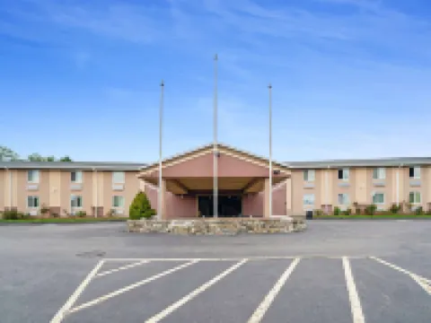 Americas Best Value Inn Foxboro Hotels in Foxborough
