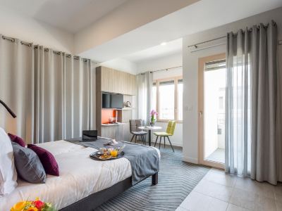 Nemea Appart Hotel So Cloud Lyon Gare Part-Dieu