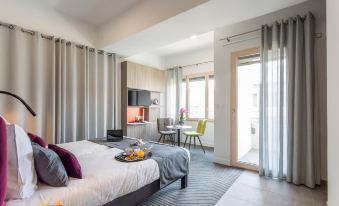Nemea Appart Hotel So Cloud Lyon Gare Part-Dieu