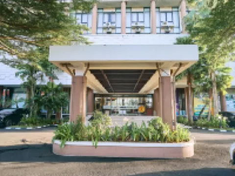 Horison Ultima Ratu Serang Hotel di Kecamatan Serang