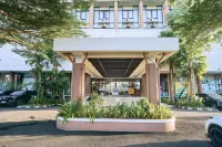 Horison Ultima Ratu Serang Hotels in Pandeglang