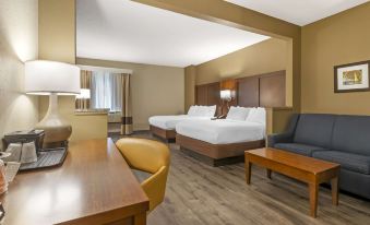 Comfort Suites at the University