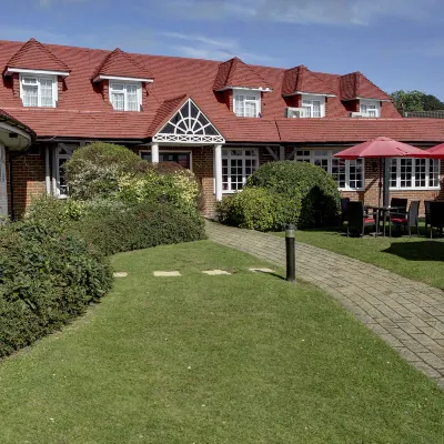 Best Western Reading Calcot Hotel Hotels near Reading Services M4