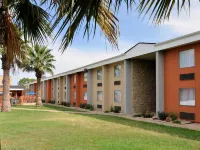 Scottish Inns Austin Downtown Hotels in Austin