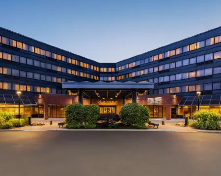 Crowne Plaza EDISON by IHG Hotels in Edison