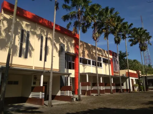 Hotel Arowana Hotels in Kaliwates