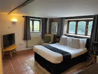The Cridford Inn Hotels in Кингстентон