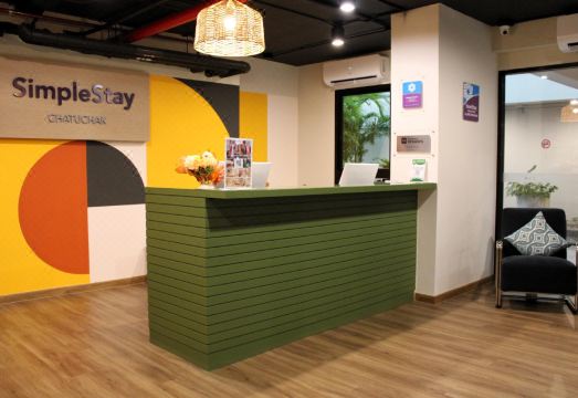 2. 심플스테이 차투..