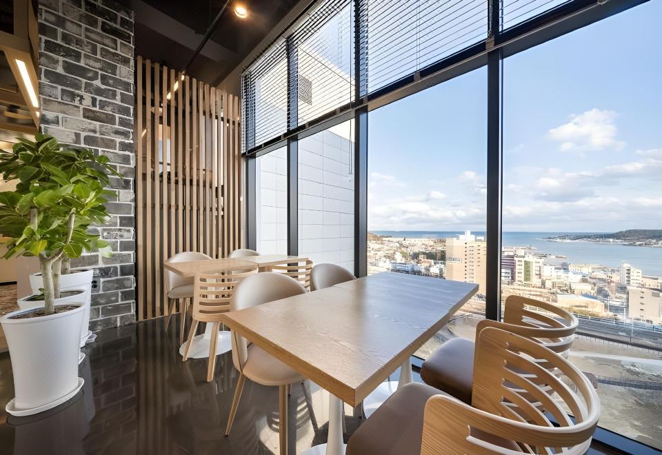 3. 더뮤즈호텔 레지..