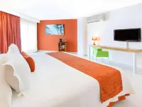 Adhara Express Hotels near Tulum Avenue