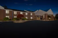 هوم تاون إستوديوز باي ريد روف إيست لانسينج - أوكيموس