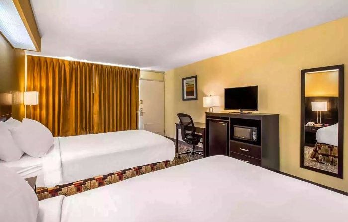 Ramada by Wyndham Santee I-95