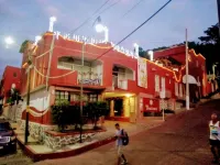 Hotel Zihua Caracol فنادق في زيهواتانيجو دي أزويتا