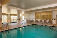 Courtyard Jackson - Swimmingpools