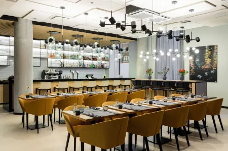 Courtyard Tampere City Отели в г. Тампере