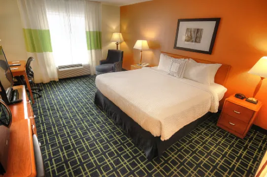 Fairfield Inn & Suites Mount Vernon Rend Lake Hotels in Mount Vernon