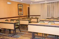 Fairfield Inn & Suites Butler Hotels in Butler County
