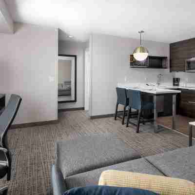 Residence Inn Boulder Canyon Boulevard Rooms