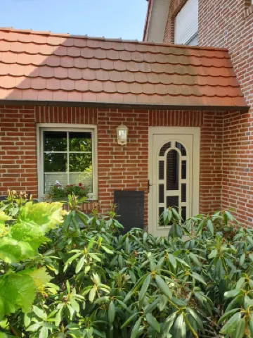 Cozy vacation apartment near a quiet park