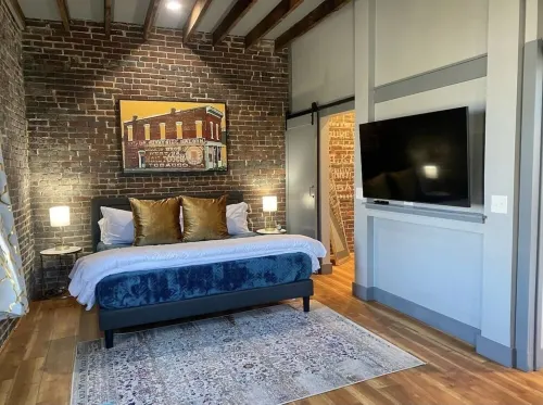 Perfect for Bourbon Trail adventures! Hotels in Lebanon