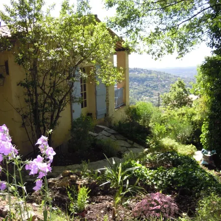 Beautiful Villa, Private Pool, Panoramic Views, Peaceful, Central to All.