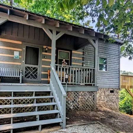 Cozy & Convenient Stone Mountain hideawy ... closest to the State Park! Отели в г. Трапхилл