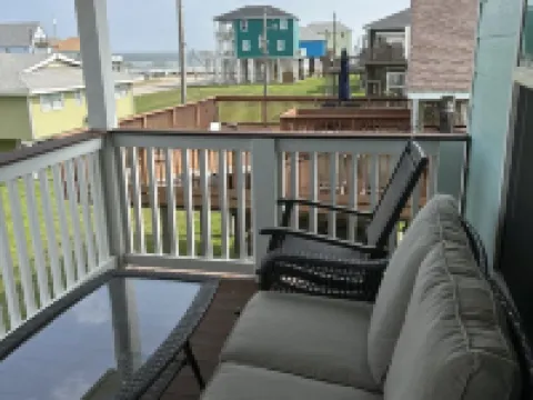 Short walk to the beach Hoteles en Freeport