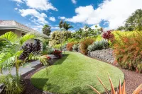 ★NEW Remodel Heated Infinity PoolSpa, OceanView, Gated Community, Fruit Orchard★