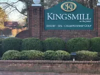 Kingsmill water-view studio, minutes to Busch Gardens & Colonial Williamsburg! 威廉斯堡布希公園附近的飯店