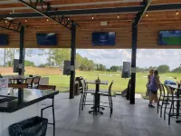 New! 4-bedroom/Pool/Jacuzzi/ PGA Top Golf Course