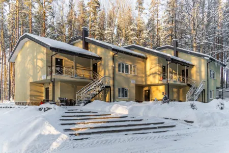 Klub Romashka Recreation Camp Отели рядом с достопримечательностью «Старый дом»