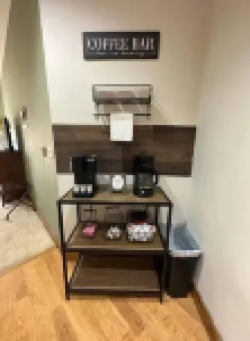 1 bedroom studio, pool, hot tub, sauna