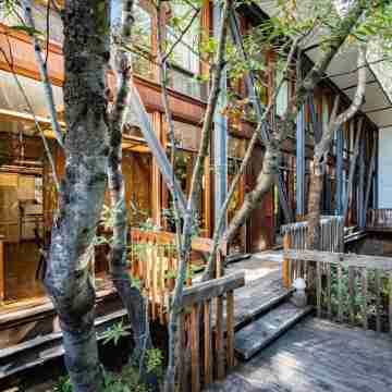 Hidden Creek House near Downtown SLO. Family Sized! Hotel Exterior