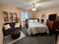 25% Off 2+ ni Rate in July! Ask Host! Lovely Lake View. Clean.Weekend Get-Away!