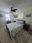 Cozy Beach Cottage! Dog Friendly!