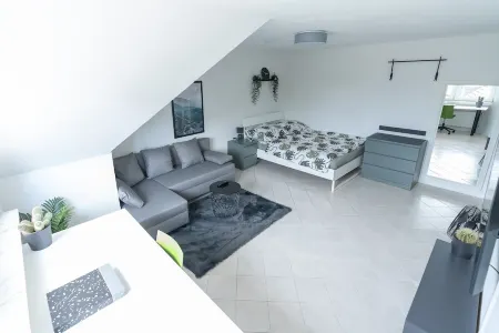 Essens Grüne Mitte !zentral, Grün und Heimisch! Free Parking, Free Netflix Отели рядом с достопримечательностью «Эссенский собор»