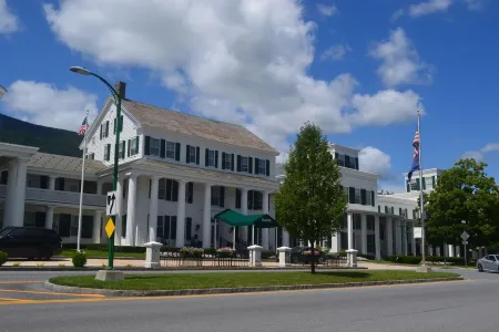 Summer Adventure Park Trail Side Condo