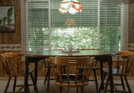 Cozy Riverfront Cabin w/ Water Access, Fireplace, AC, Firepit