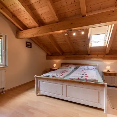 Birkeneck 1 (DG), castle view dream holiday apartment