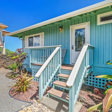 Exquisite Oceanfront Home, 4 Bedrooms, 2 Baths, Central A/C, Sleeps 8
