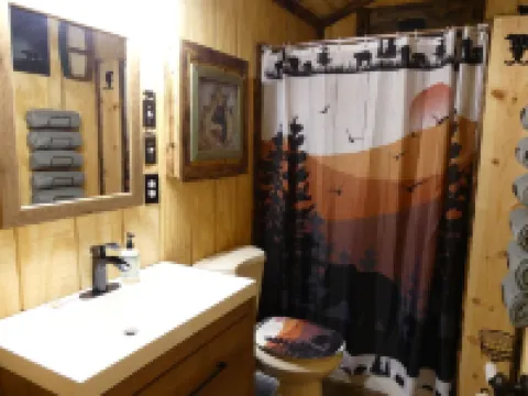 Mountain View Cabin -Cabin #1 @ Hidden Oaks Cabins