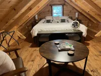 Lazy Bear Cabin in between Geneva-on-the-Lake and the Historic Ashtabula Harbor