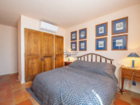 Saint-Tropez, Place des Lices サン・トロペのホテル