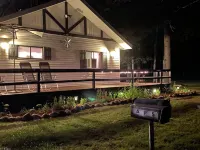 Beautiful Cottage Just minutes from The Twin Lakes & Beach فنادق في Lewiston