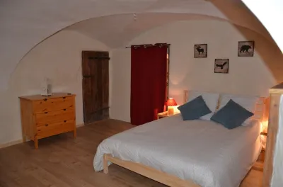 beautiful apartment labeled in a village house LES ALBERTS MONTGENEVRE Hôtels à proximité de : Golf International de Montgenèvre